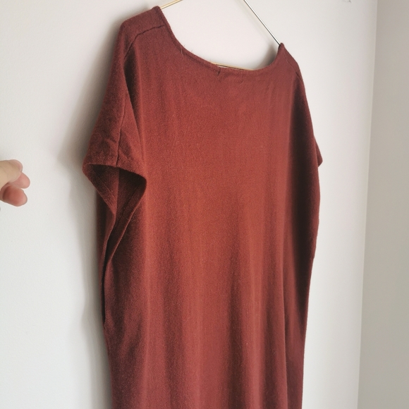 Oversized Short Sleeve Tunic - Picture 4 of 5